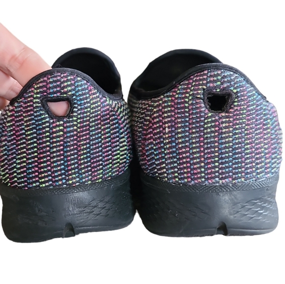 Skechers "GoWalk 4" Slip On Goga Max Shoes - Picture 11 of 12
